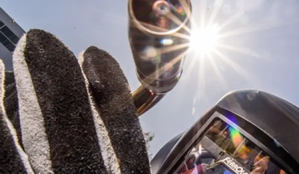 TRABAJA CON NOSOTROS